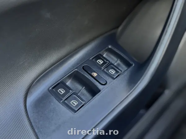 Poza anunț 13