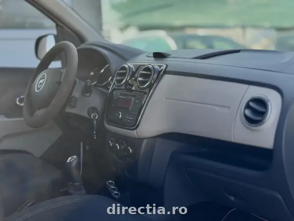 Poza anunț 19