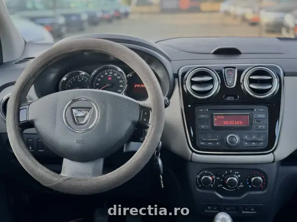 Poza anunț 8