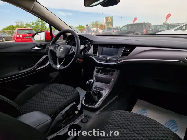 Poza anunț 11