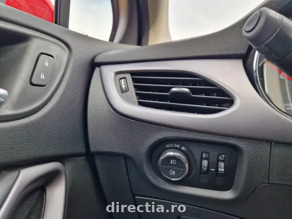 Poza anunț 25