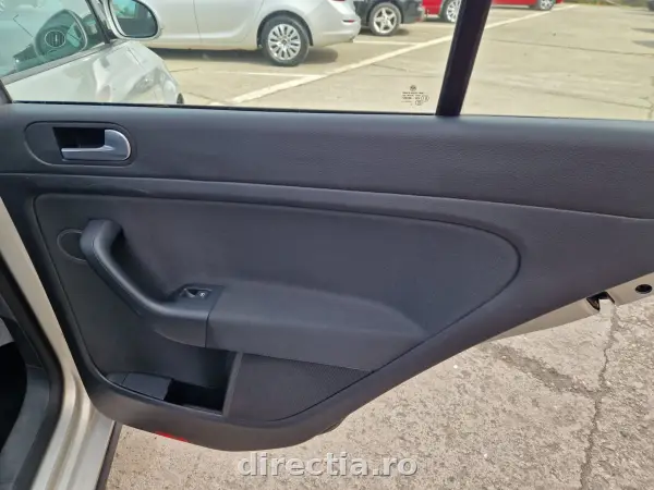 Poza anunț 11
