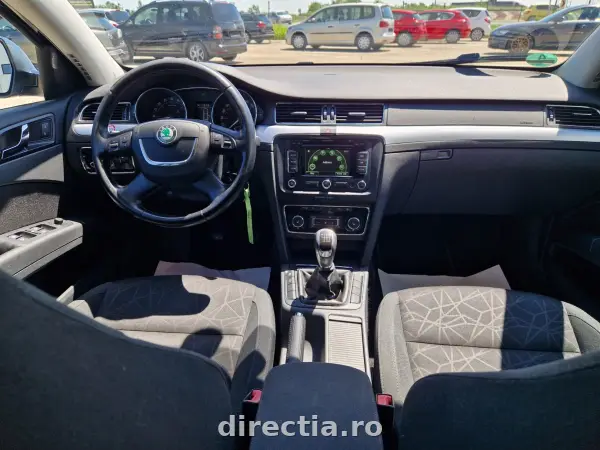 Poza anunț 9