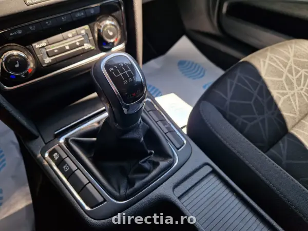 Poza anunț 24