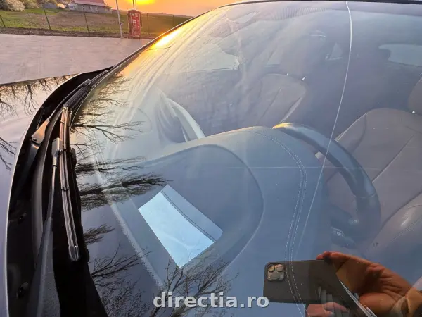 Poza anunț 12