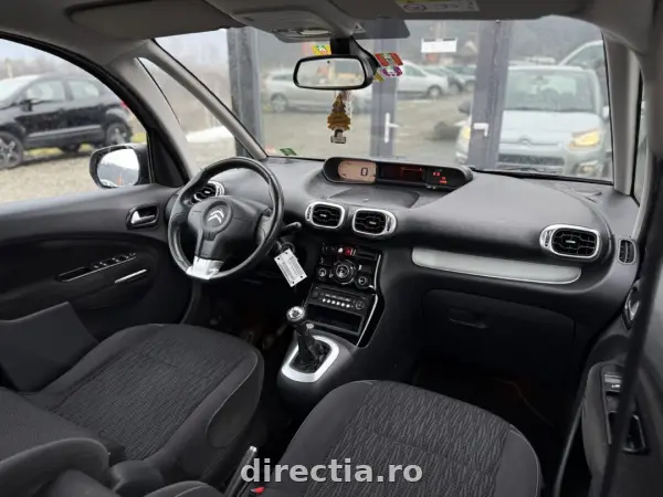 Poza anunț 11