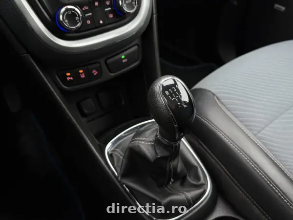 Poza anunț 17