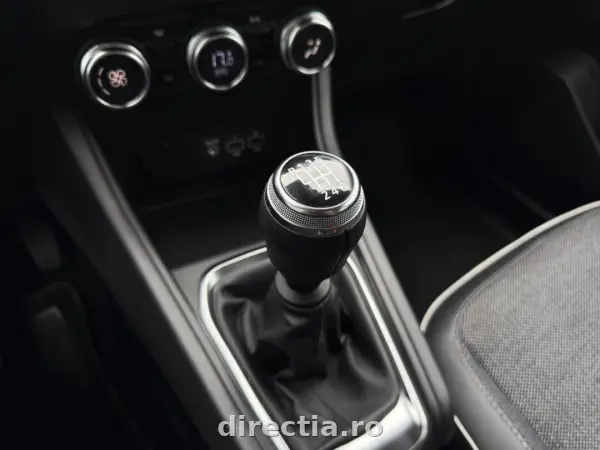 Poza anunț 14
