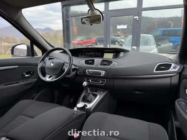 Poza anunț 12
