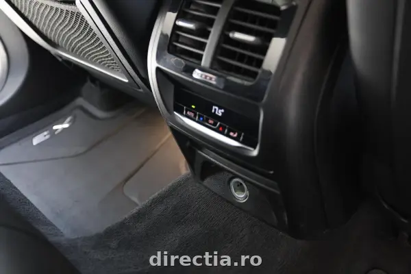 Poza anunț 32
