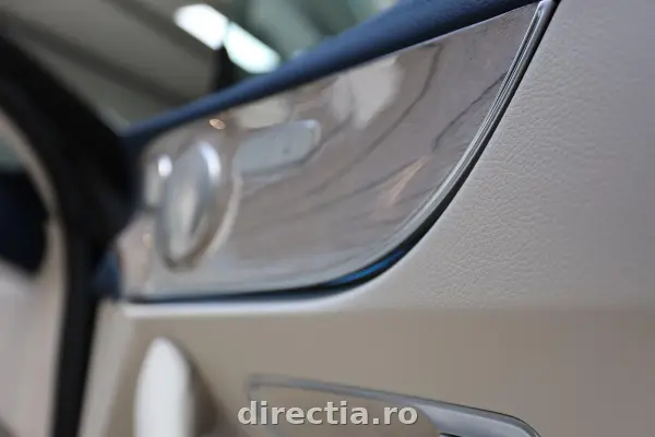 Poza anunț 19