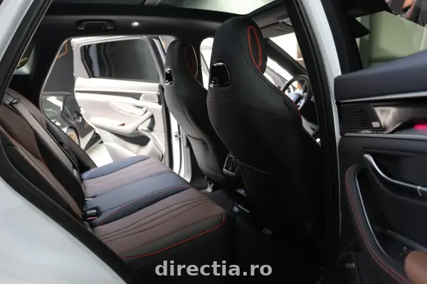 Poza anunț 35