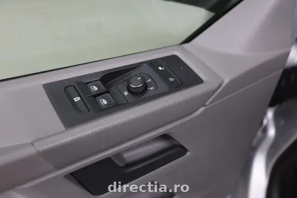 Poza anunț 23