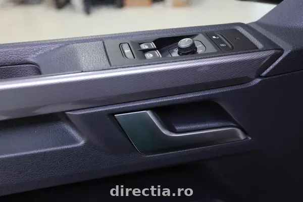 Poza anunț 18