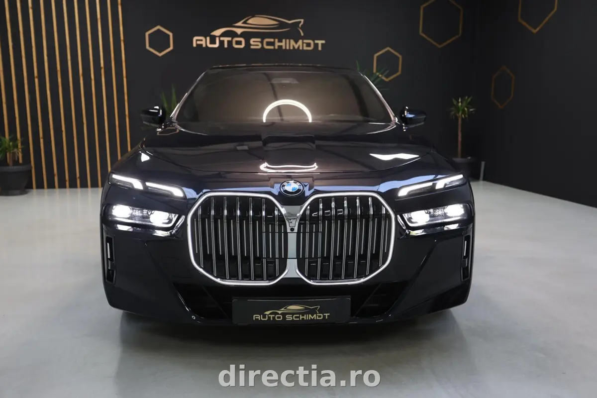 Poza principală