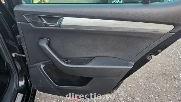 Poza anunț 25