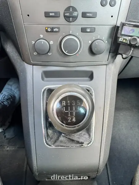 Poza anunț 10