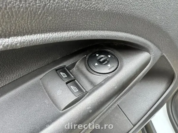 Poza anunț 18