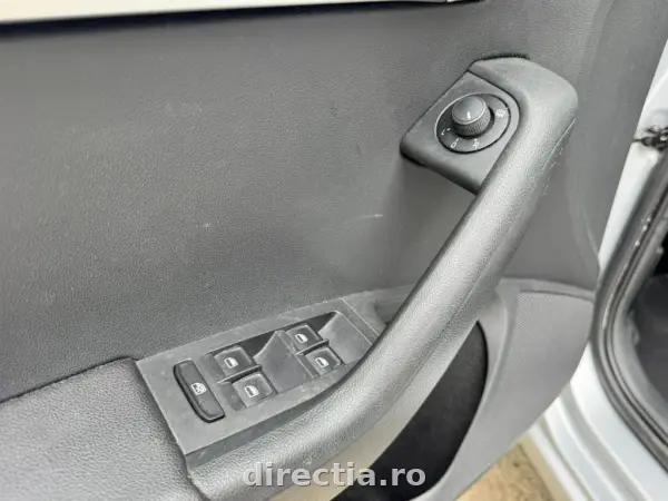 Poza anunț 11