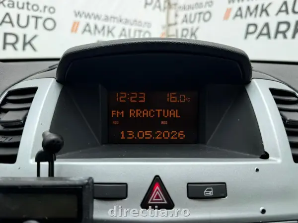 Poza anunț 11