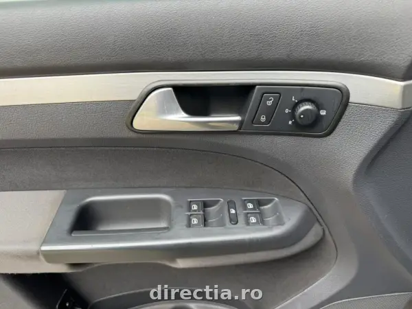 Poza anunț 13