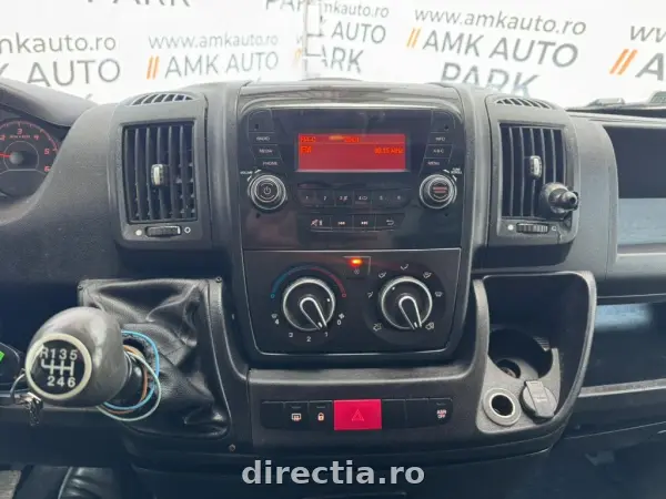 Poza anunț 15