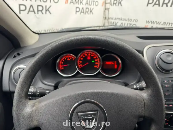Poza anunț 12