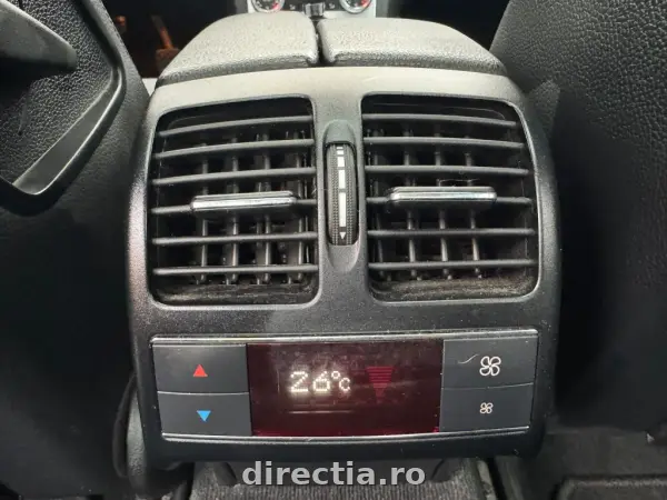 Poza anunț 12