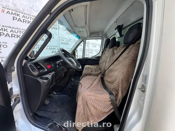Poza anunț 16
