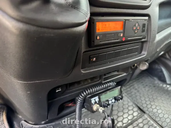 Poza anunț 18