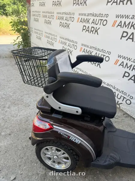 Poza anunț 12