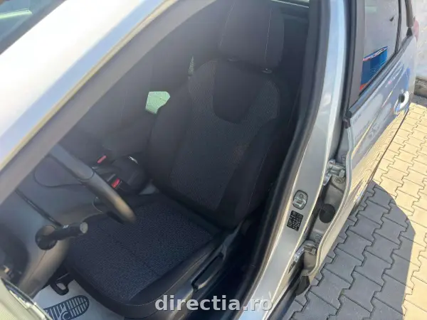 Poza anunț 26