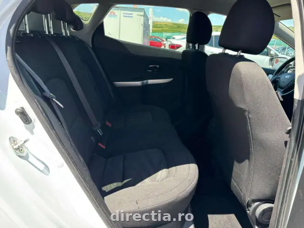 Poza anunț 38