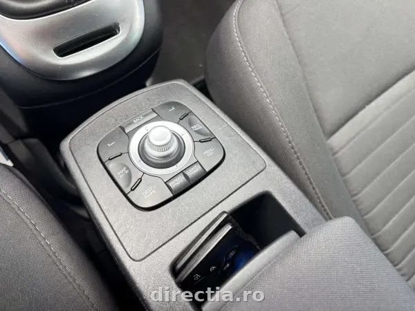 Poza anunț 25