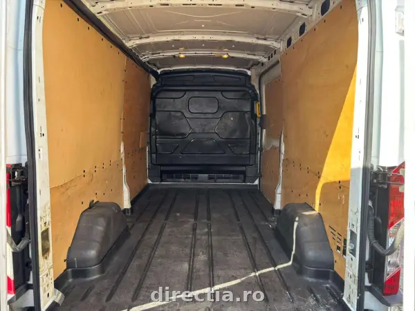 Poza anunț 14