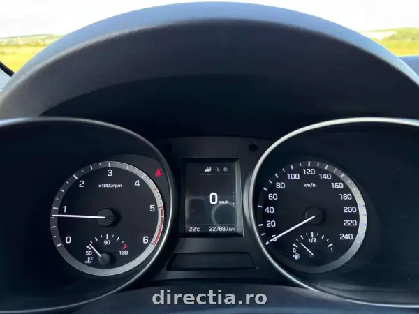 Poza anunț 13