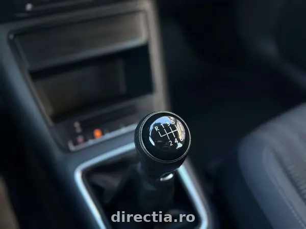 Poza anunț 16