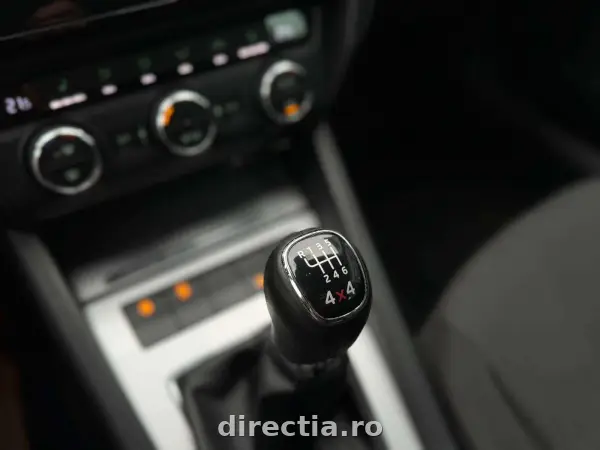 Poza anunț 19