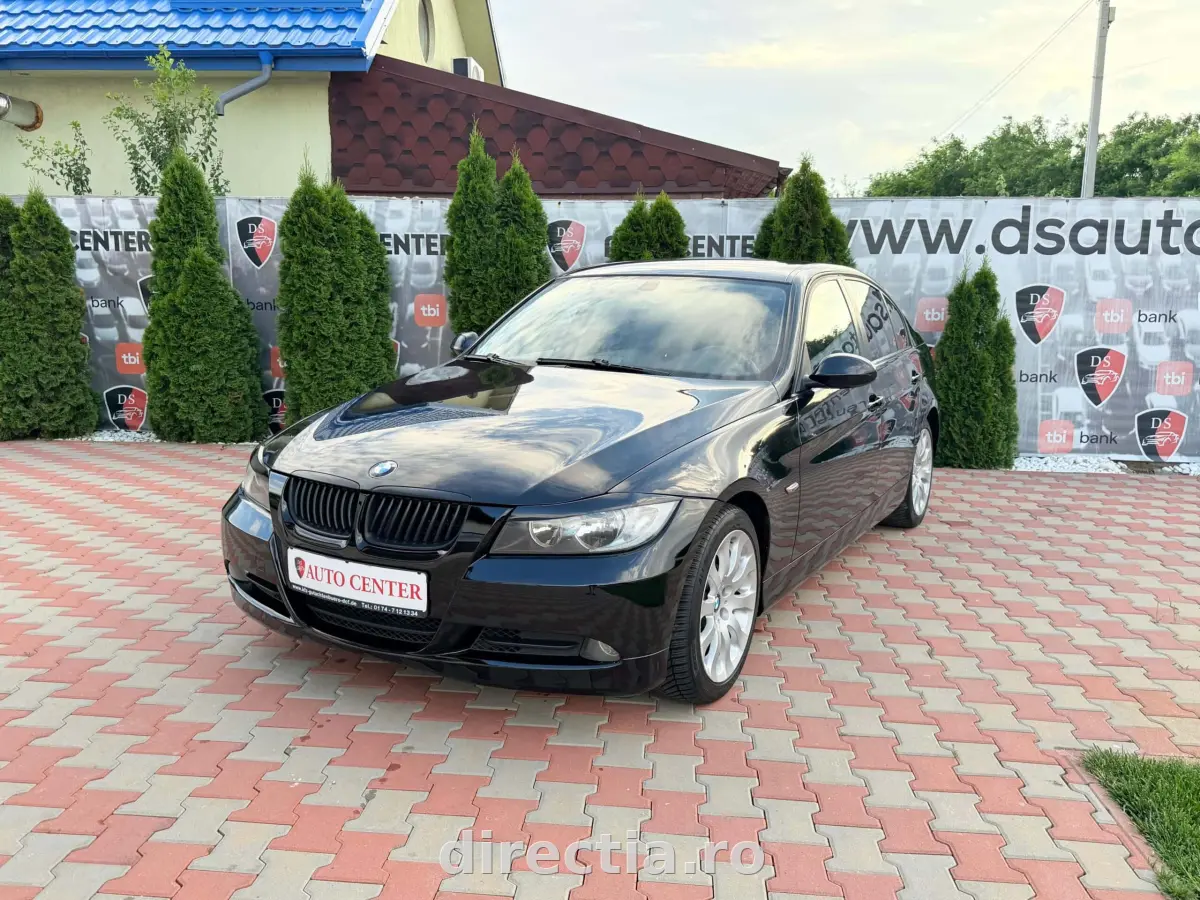 Poza principală