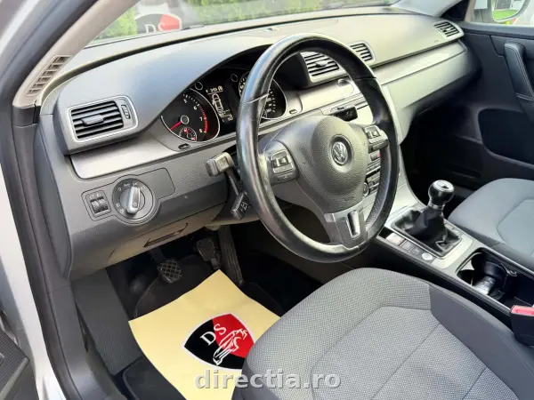 Poza anunț 13
