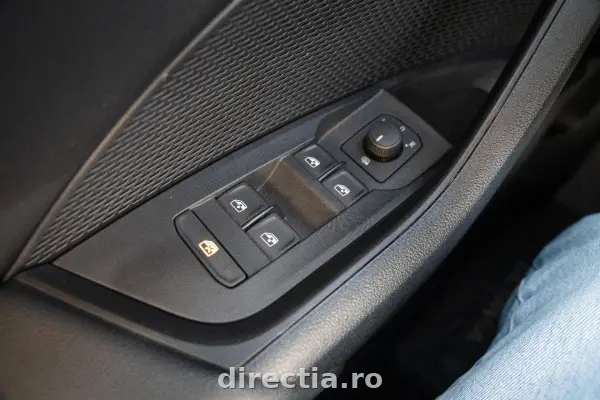 Poza anunț 11