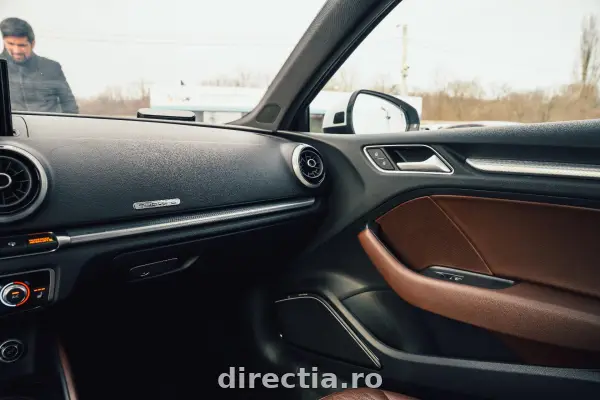 Poza anunț 19