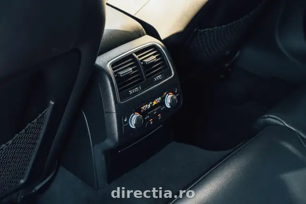 Poza anunț 25
