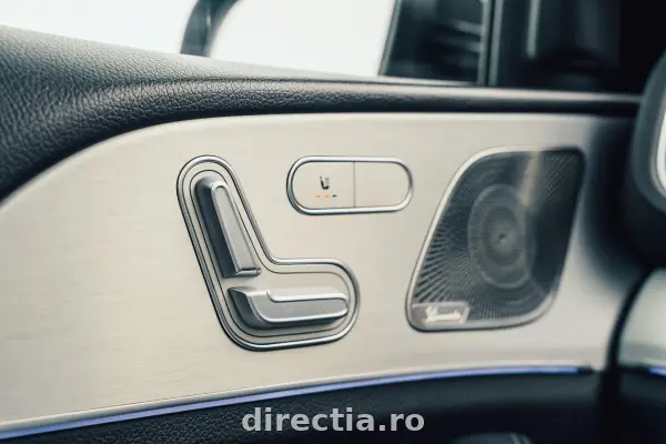 Poza anunț 12