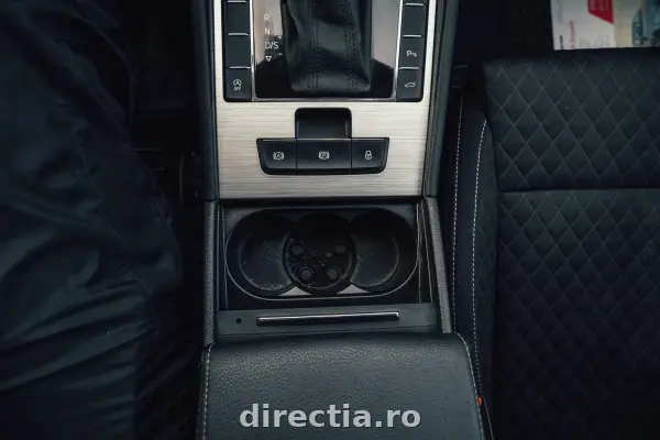 Poza anunț 13