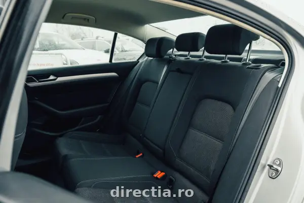 Poza anunț 14