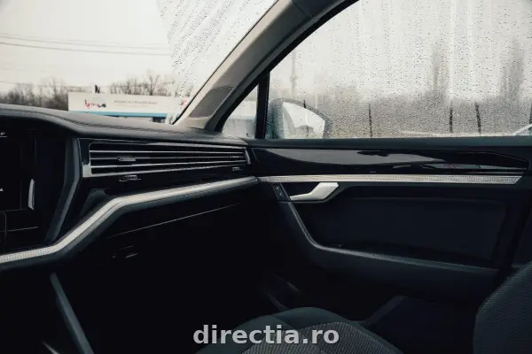 Poza anunț 11