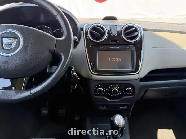 Poza anunț 12