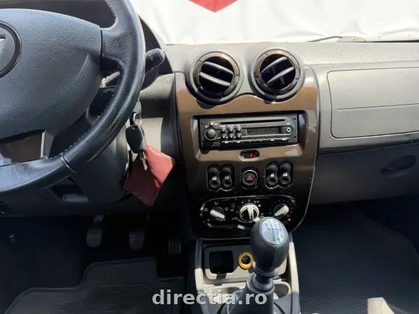 Poza anunț 12