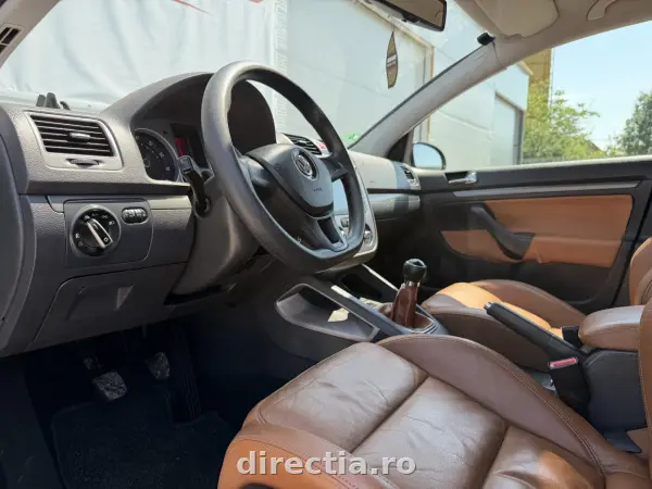 Poza anunț 17